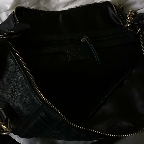 🚫Woven faux leather tote or shoulder bag - Picture 4 of 8